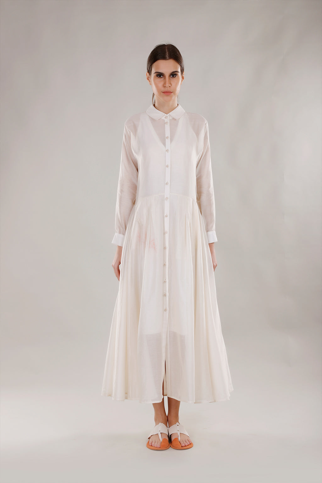 Dhi Dress with classic shirt cuffs - Dhi